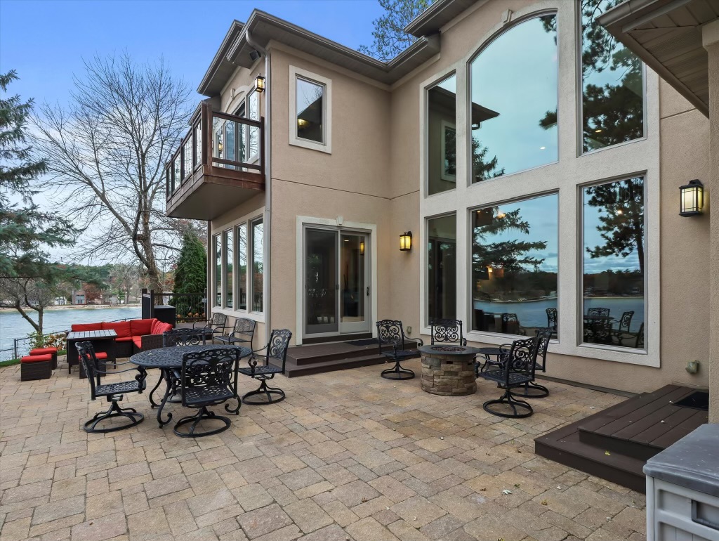 Silver Lake Estate Wautoma, WI Little Adventure Vacation Rentals